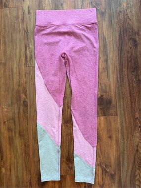 Pink yoga / gym pants
